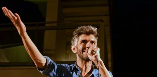 Poesia e performance. Lorenzo Maragoni campione di Poetry Slam alla GAM di Torino