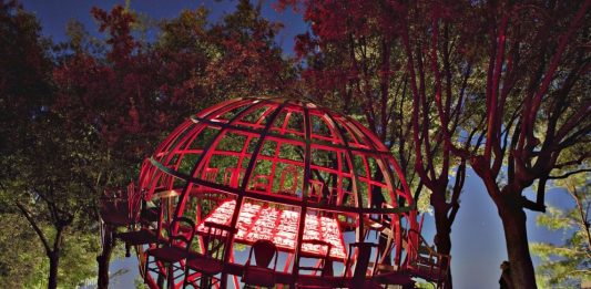 PANORAMA: la prima mostra di Italics attraversa Procida, Capitale dell’arte contemporanea Chen Zhen, Back to Fullness, Face to Emptiness (1997-2009, Courtesy GALLERIA CONTINUA©ADAGP, Parigi. Foto: Ela Bialkowska)