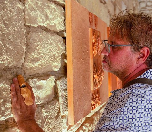 Il senso della dimora per Francesco Schiavulli: la mostra a Barletta