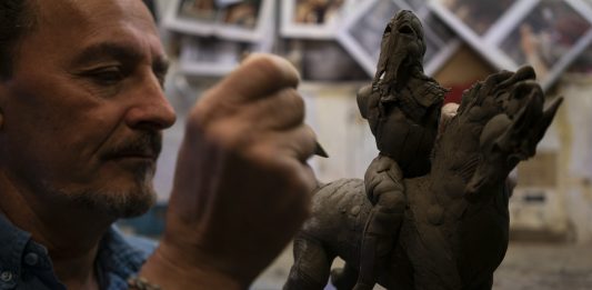 Carlo Zoli e la scultura, tra materia, tecnica e archetipi. Le parole dell’artista