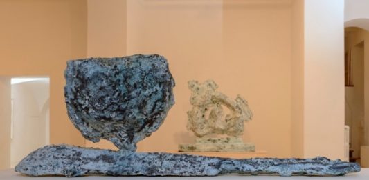Bronzi, acrilici e flussi di coscienza: intervista con Alessandro Twombly