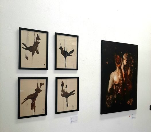 Un’aula di scuola come spazio d’arte: a Bologna, la mostra di Domenico Canino