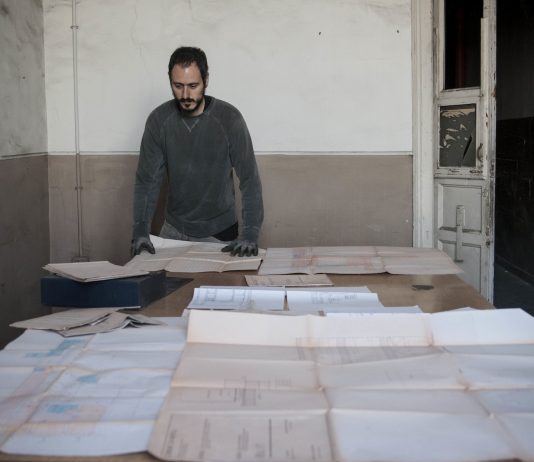 Gian Maria Tosatti, tra Biennale e Quadriennale: l’intervista