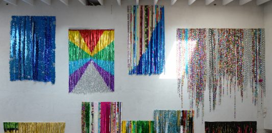 Splendido, splendente: Daniel Gonzalez personalizza lo stand exibart ad ArtVerona