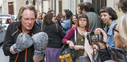 Arte diffusa a Perugia: tre edizioni di Cazzotto raccontate in un volume