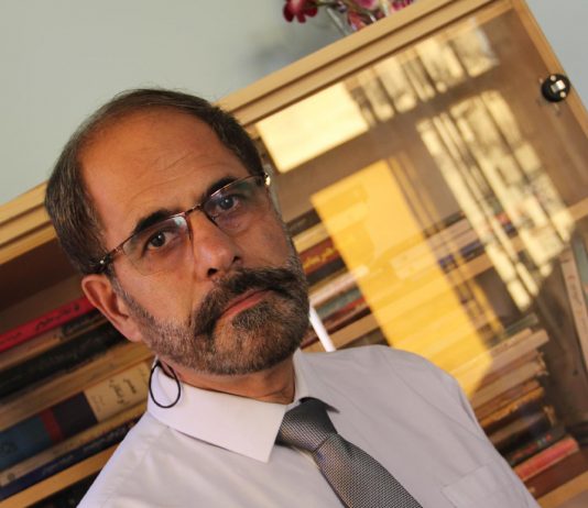 L’artista e curatore afghano Rahraw Omarzad trova asilo in Italia Rahraw Omarzad italia