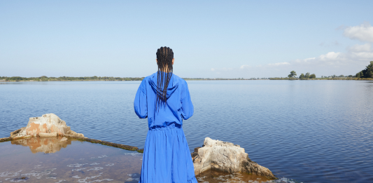 Video d’artista per la nuova collezione ispirata alla Roman Riviera di VI MMXX collezione VIMMXX con 241247