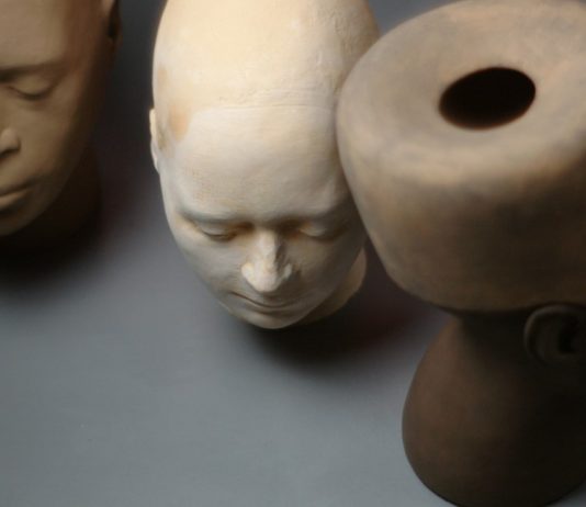 Oltre l’attesa: l’arte contemporanea dialoga con l’antica Tuscania