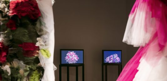 Valentino Re-Signify: sperimentazione e risignificazione