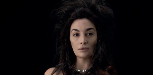 A Napoli, parole, glosse e immagini per conoscere e rileggere Dante, con brio