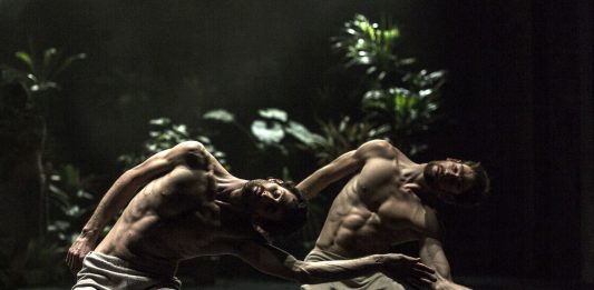 Il Paradiso di Virgilio Sieni, tra piante verdi e vibrazioni di corpi