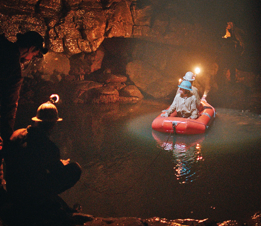 Michelangelo Frammartino, la trascendenza e il cinema con “Il buco”