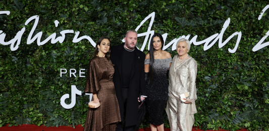I Fashion Awards 2021 tornano alla Albert Hall, tra TikTok e il ricordo di Virgil Abloh