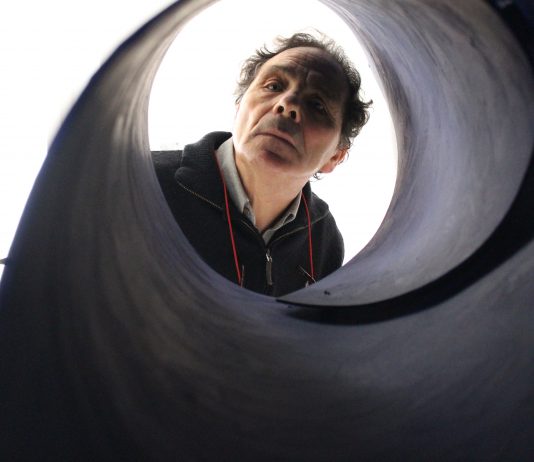 L’enigma della piega: intervista a Cesare Berlingeri