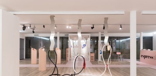 Fluid Shapes, quando il brand investe nell’arte