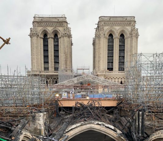 Approvati i progetti del restauro di Notre-Dame: spazio all’arte contemporanea