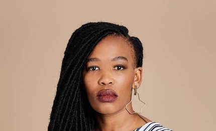 Il fermento di Liverpool, che presenta la curatrice della sua Biennale