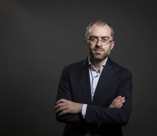 Luigi Fassi è il nuovo Direttore di Artissima per il triennio 2022-2024 luigi fassi direttore di artissima