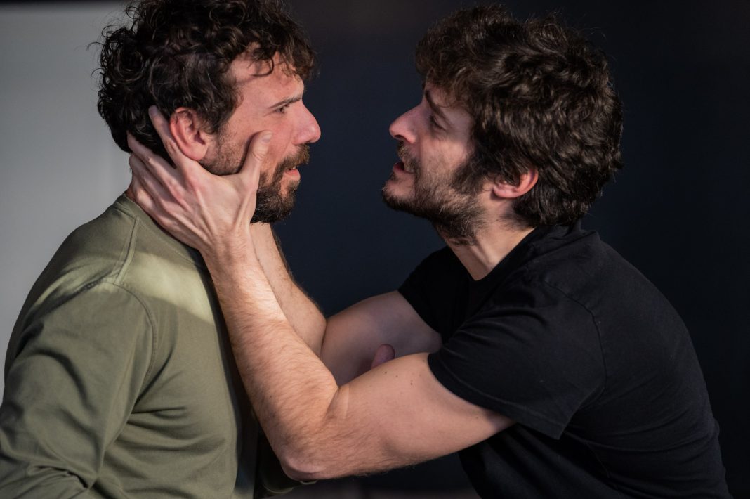 UomoPiuCrudele_Web_-78