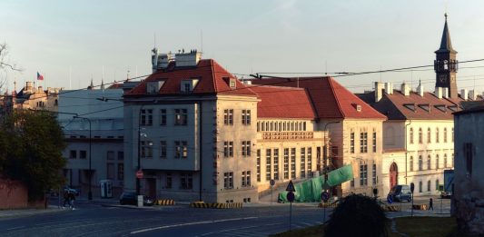 La nuova Kunsthalle Praha punta tutto sull’arte contemporanea