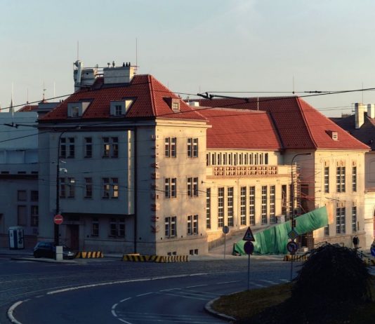 La nuova Kunsthalle Praha punta tutto sull’arte contemporanea