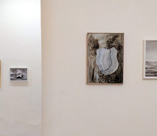 La materia duttile del disegno di Judith Mall e Sylvie Ringer da Curva Pura, a Roma