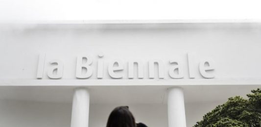 Il latte dei sogni: cosa vedremo alla mostra della Biennale di Venezia 2022