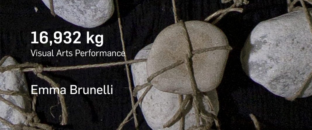 performance-Emma-Brunelli