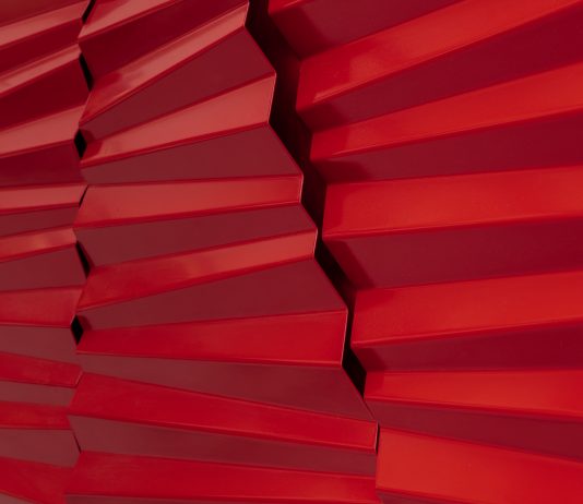 ‘Shaped Metal’: Agostino Bonalumi da Mazzoleni London, in Bond Street