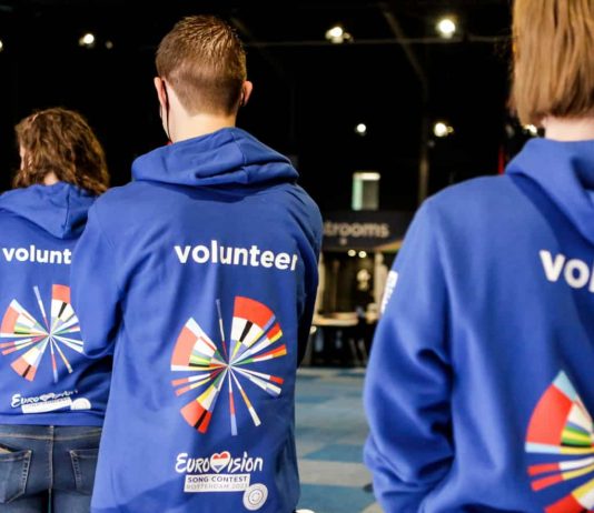 Volontariato: fare un passo indietro e rispettarne la dignità