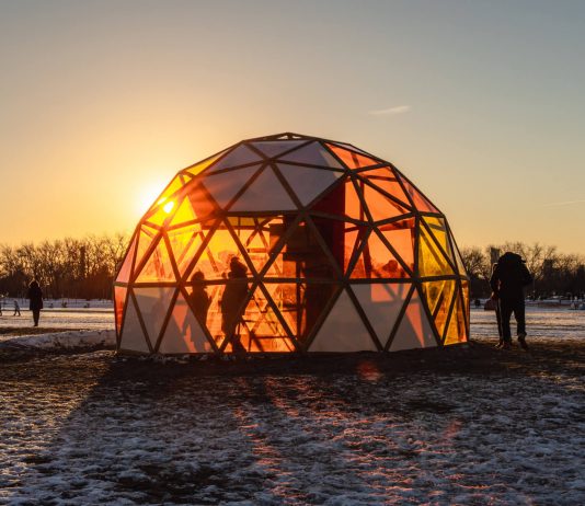 Winter Stations 2022. Il concorso di design sulla spiaggia di Toronto