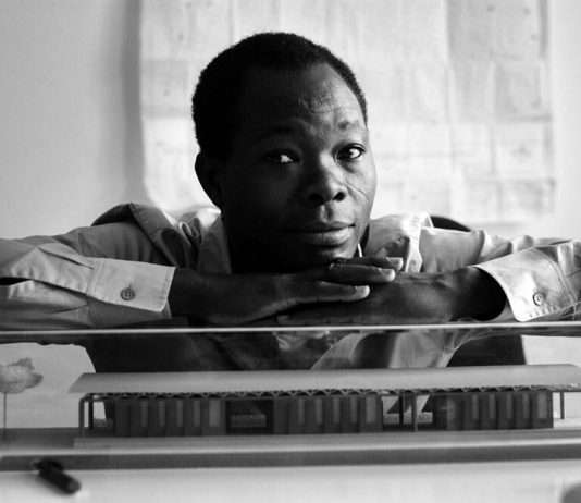 Francis Kéré vince il Pritzker Prize per l’architettura: le sue opere