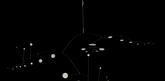 C’è un Calder monumentale all’asta da Phillips calder phillips