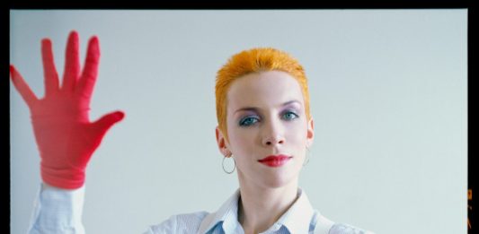 Io, lei, l’altra. Ritratti e autoritratti fotografici di donne artiste al Magazzino delle Idee di Trieste