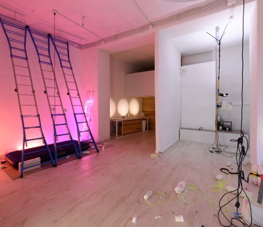 Gian Maria Marcaccini, Mi presti il tuo spazzolino? – Curva Pura