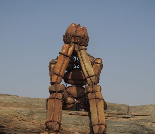 Biennale Venezia, il Padiglione della Namibia nel caos: gli sponsor si ritirano