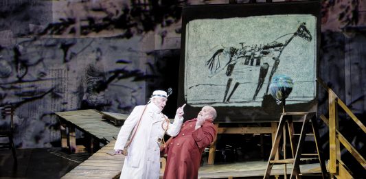 Bolzano e Parigi, sul filo del teatro musicale: report da due spettacoli