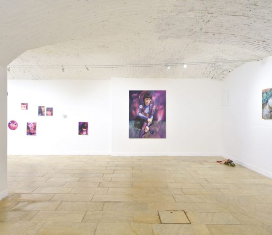 Sense of wonder, meraviglie della pittura alla Candy Snake Gallery