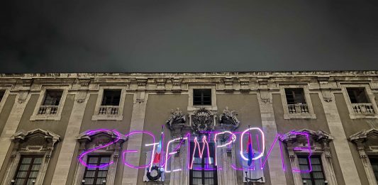 Arthur Duff, Light Cycles – Luoghi Vari