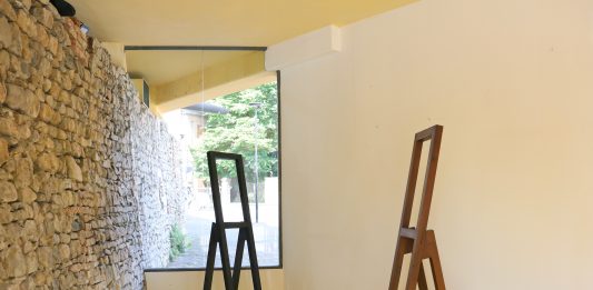 L’istante vuoto, da una parte all’altra della pittura: intervista a Giuliana Storino