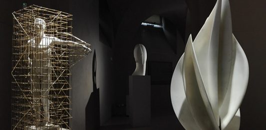 ALL INCLUSIVE Nove artisti contemporanei performano il museo Museo Guadagnucci, dal 4 giugno al 2 ottobre 2022 a Massa (MS)