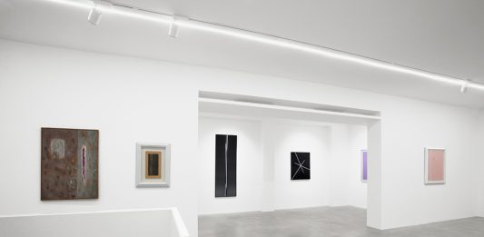 Maestri dell’astrazione da riscoprire: Stefan Gierowski alla Dep Art Gallery Stefan Gierowski