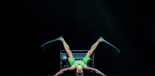 La Bauhaus reinventata di Fredy Franzutti, al Teatro Apollo di Lecce