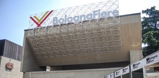 Arte Fiera? Lasciatela a maggio! Impressioni dalla prima giornata