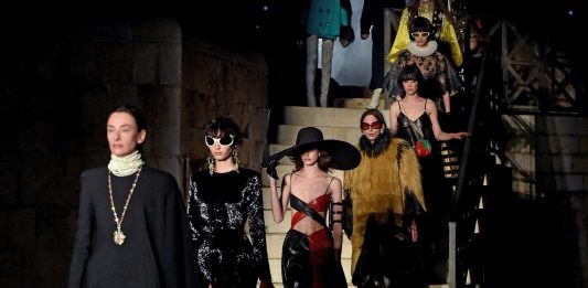 Stelle e galassie per la nuova collezione Gucci Cosmogonie