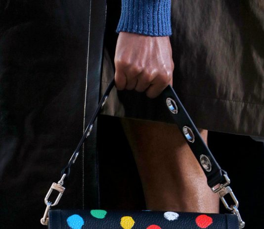 Yayoi Kusama e Louis Vuitton ancora insieme, per la Collezione Cruise a pois