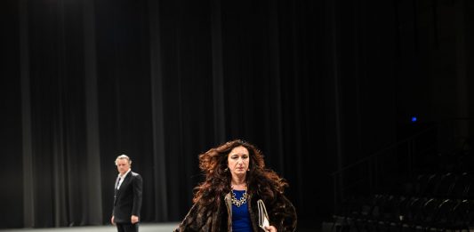 Disperata contemporaneità di Ifigenia e Oreste: il dittico di Valerio Binasco