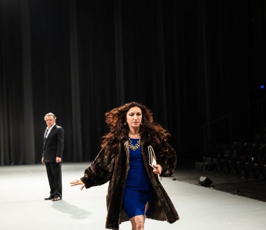 Disperata contemporaneità di Ifigenia e Oreste: il dittico di Valerio Binasco