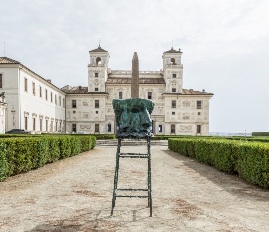 Il Festival des Cabanes a Villa Medici, tra giardini e creature mitologiche