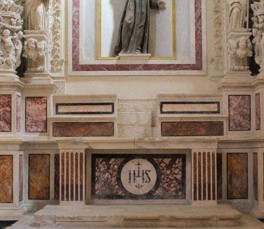 Deflection: arte contemporanea nell’ex Chiesa di San Francesco, a Lecce